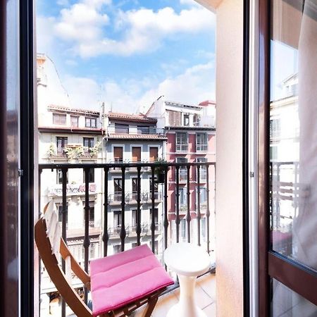 Apartamento Mercaderes Pamplona Bagian luar foto