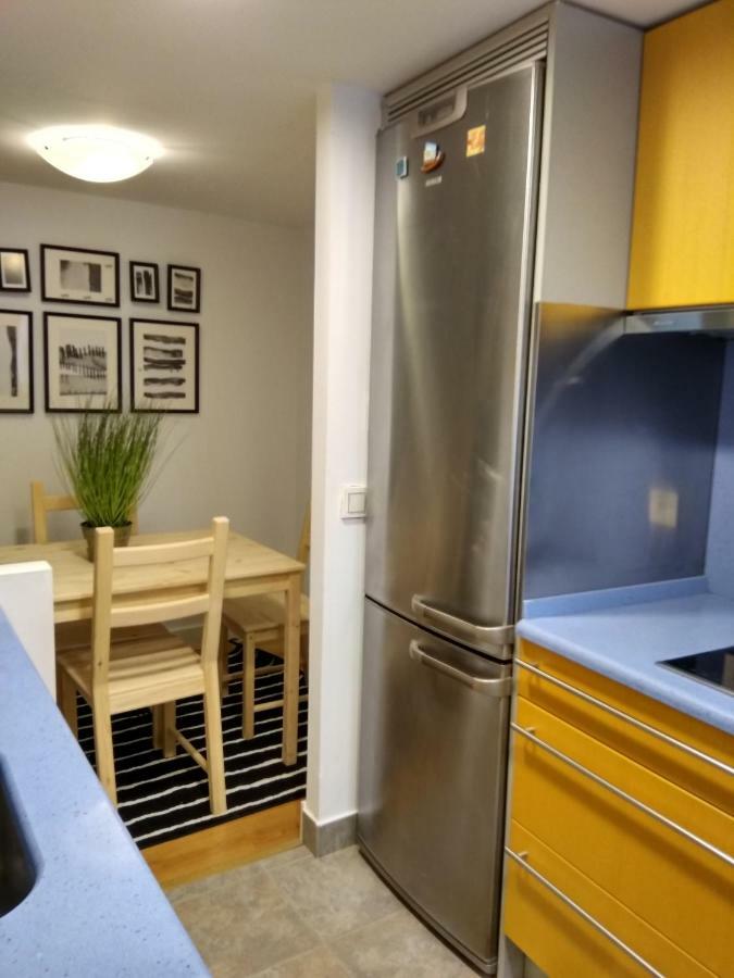 Apartamento Mercaderes Pamplona Bagian luar foto